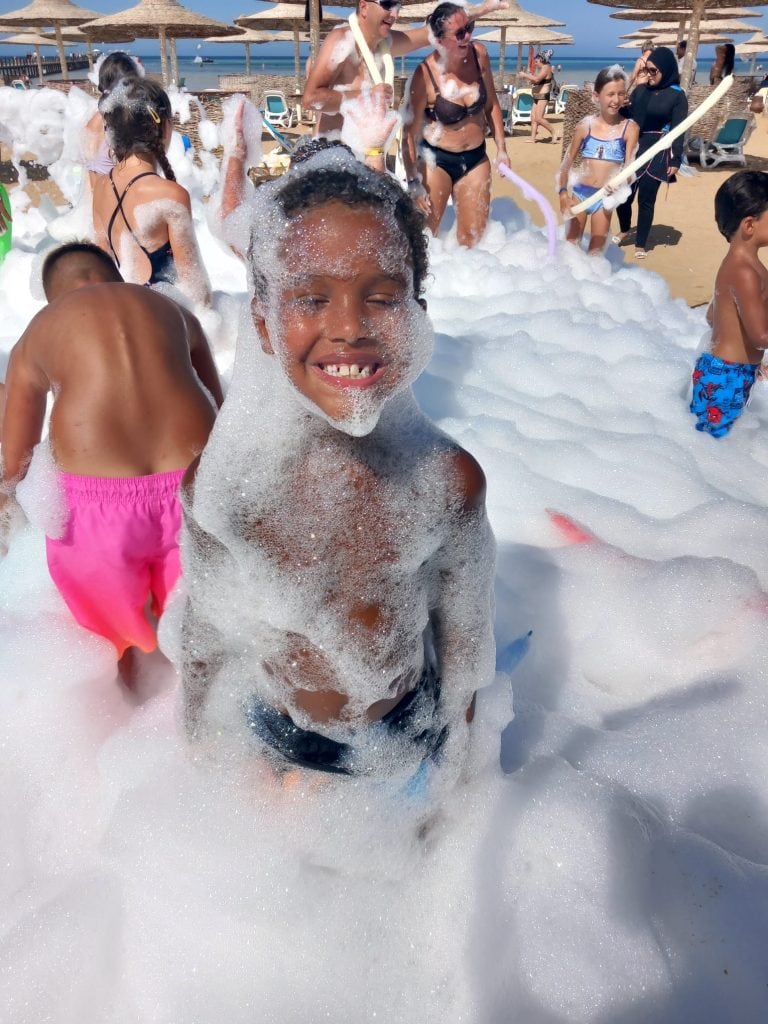 Schaumparty am Strand